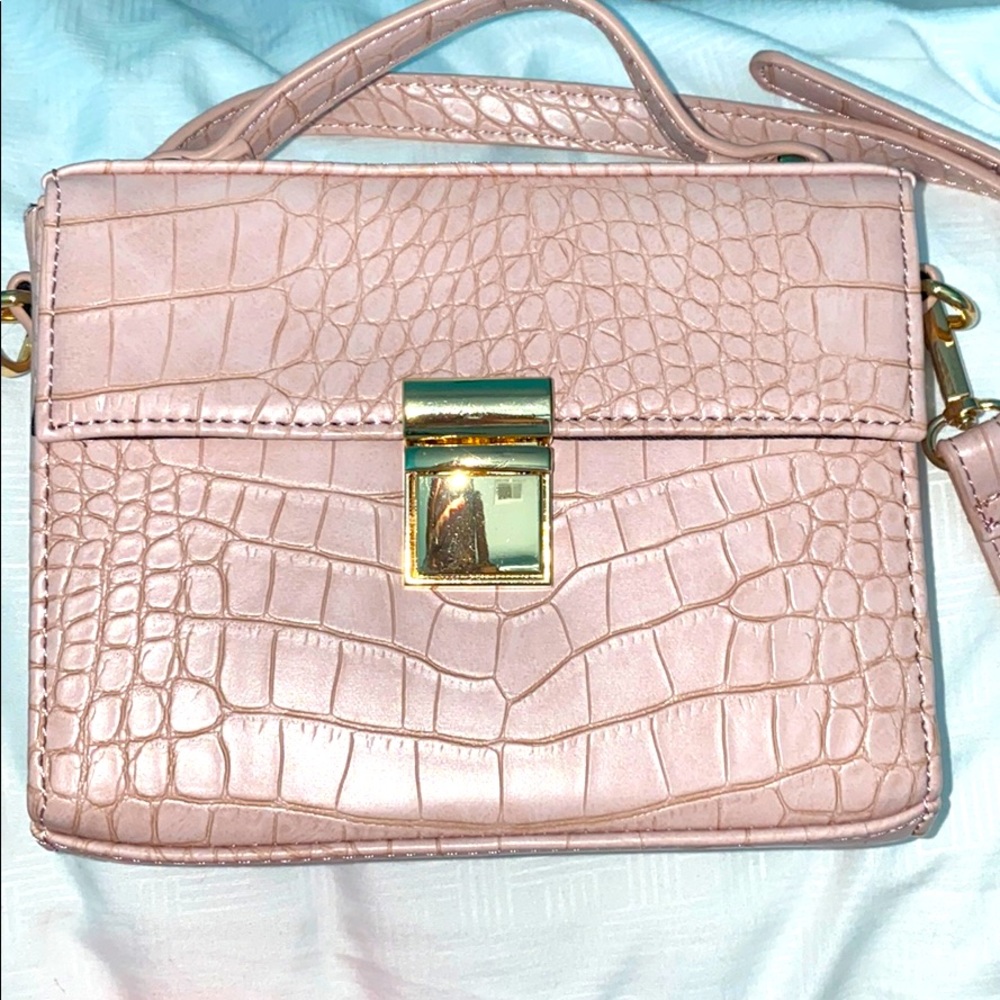 Pink Detailed Purse